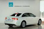 奥迪A4L2015款35 TFSI 自动舒适型