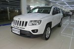 Jeep指南者2013款2.0L 两驱运动版