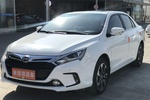 比亚迪秦2015款1.5T 双冠旗舰Plus版