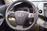丰田RAV42013款特享版 2.4L 自动四驱尊崇 