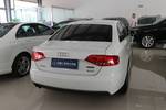 奥迪A4L2011款2.0TFSI 标准型