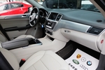 奔驰M级2014款ML320 4MATIC