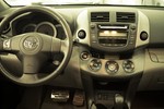 丰田RAV42009款2.4L 自动 豪华版