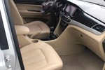 宝骏7302016款1.5L 手动标准型 5座