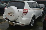 丰田RAV42011款2.4L 自动四驱豪华版 