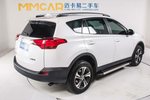 丰田RAV42015款2.0L CVT两驱风尚版