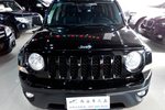 Jeep自由客2013款2.4L 炫黑运动版