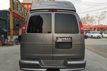 GMC Savana2013款6.0L 领袖级商务车