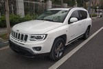 Jeep指南者2014款2.4L 四驱运动版