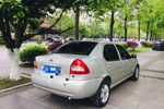 福特嘉年华三厢2005款1.6L 自动豪华型