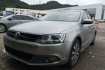 大众速腾2012款1.8TSI 自动旗舰版