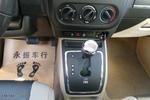 Jeep指南者2009款2.4L 运动版