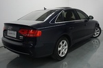 奥迪A4L2011款2.0TFSI 技术型