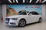 奥迪A4L2015款35 TFSI 自动标准型