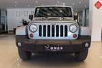 Jeep牧马人两门版2012款3.6L Sahara 极地版