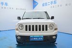 Jeep自由客2013款2.4L 豪华导航版