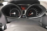 福特嘉年华两厢2011款1.5L 自动劲动型 点击看大图