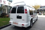 GMC Savana-10款7座领袖级