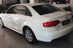 奥迪A4L2009款2.0TFSI 标准型