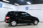 奔驰M级2010款ML300 4MATIC