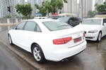 奥迪A4L2013款30 TFSI 自动舒适型