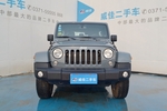 Jeep牧马人四门版2014款3.0L 撒哈拉