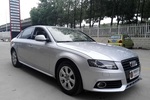 奥迪A4L2011款2.0TFSI 标准型