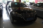 丰田皇冠2012款V6 2.5 Royal 真皮版