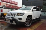 Jeep指南者2015款2.4L四驱豪华导航版