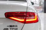 奥迪A4L2013款35 TFSI 自动舒适型