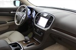 克莱斯勒3002013款300C 3.6L 尊崇版