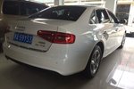 奥迪A4L2013款35 TFSI 自动标准型