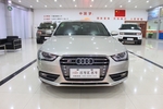 奥迪A4L2016款35 TFSI 典藏版 S line舒适型