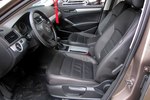 大众帕萨特2011款1.8TSI DSG 尊荣版