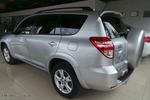 丰田RAV42012款炫装版 2.4L 自动四驱豪华 