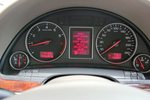 奥迪A42004款1.8T 舒适型（手自一体）