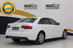 奥迪A4L2011款2.0TFSI 标准型