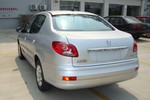 标致207三厢2010款1.4L 手动 驭乐版