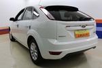 福特福克斯两厢2014款两厢经典 1.8L 自动酷白典藏版