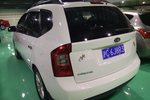 起亚新佳乐2011款2.0L 7座舒适版