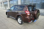 丰田RAV42013款特享版 2.4L 自动四驱尊崇 