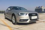 奥迪A4L2015款30 TFSI 自动舒适型