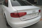 奥迪A4L2015款30 TFSI 自动舒适型