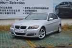 宝马3系2011款325i 豪华型