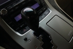 丰田埃尔法2011款3.5L 手自一体 豪华版