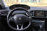 标致308S2015款1.2T 自动劲驰版