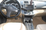 丰田RAV42011款2.0L 自动经典版