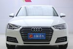 奥迪A4L2018款30周年版 30 TFSI 进取型