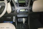 现代ix352010款2.4L 自动两驱尊贵版GLS 