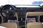 大众帕萨特2011款1.8TSI DSG御尊版